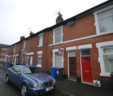 3 bed Mid Terraced House for Rent - Photo 1