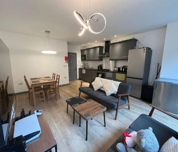 4 bedroom terraced house to rent - Photo 5