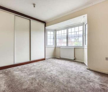 Horsneile Lane, Bracknell, RG42 - Photo 2