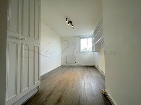 Greville Street, London, EC1N - Photo 5