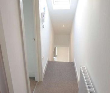 Alfred Road, Sutton, SM1 - Photo 4