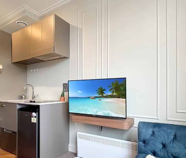 Welcome to 203A at Chevron Suites - Photo 3