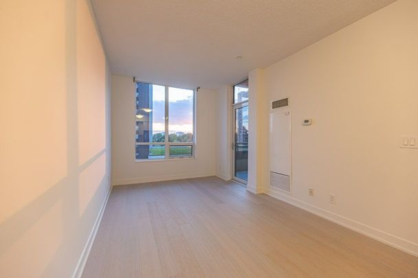 For Lease - 6 Eva Road Unit# 212, Toronto, Ontario - Photo 1