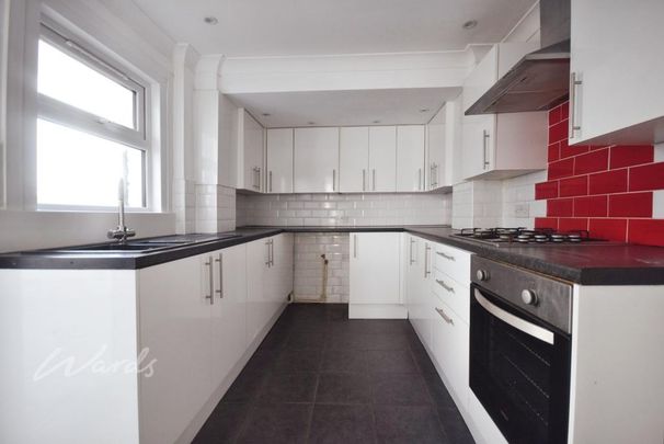 3 bedroom semi-detached house to rent - Photo 1