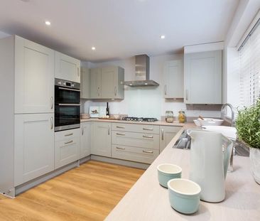 4 bedroom detached house to rent - Photo 6