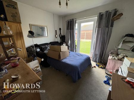 3 bedroom bungalow to rent - Photo 4