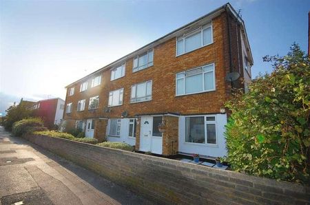 Bourne Court, Station Approach, Ruislip, HA4 - Photo 5