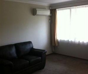 Charming 1BR Unit in Roslyn - Photo 1