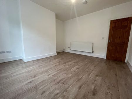 Chelsea Street, Keighley - Photo 4