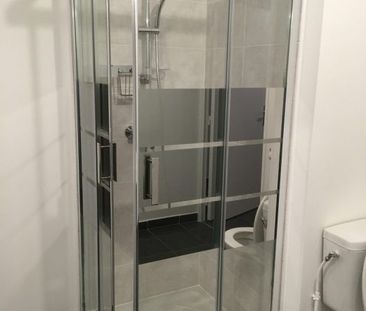 T2 AVEC LOGGIA ET GARAGE - Photo 3