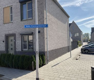 Te huur: Huis Addy Kleijngeldstraat 102 in Helmond - Photo 2