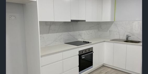 3 Bedroom Family Home - Photo 3