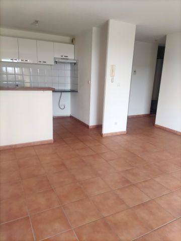 Location Appartement 3 pièces 56m² TOULOUSE 31200 - Photo 3