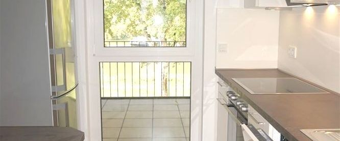 Attraktive 2-Zimmer-Wohnung mit Einbauküche, Balkon und traumhafter Mosellage – Ideal für Berufspendler nach Luxemburg - Photo 1