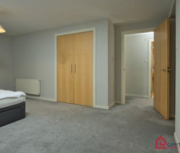 2 bedroom duplex to rent - Photo 3