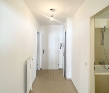 Schönes City-Apartment mit Balkon zum grünen Innenhof zwischen Roch... - Foto 1