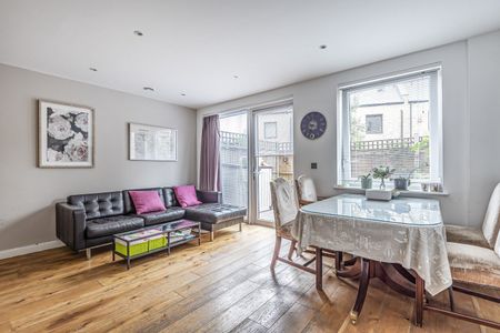 Commerell Street, London, SE10 - Photo 2