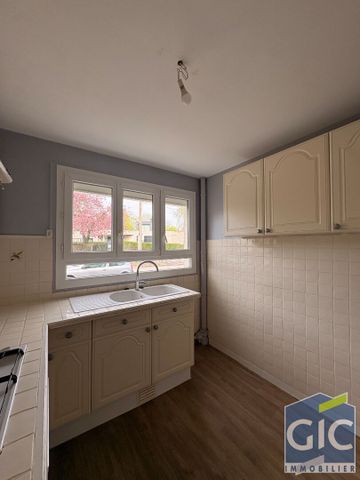Location Appartement 3 pièces 55m² - Photo 2