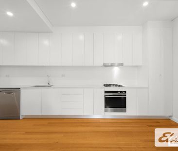 Modern One-Bedroom Apartment in the Heart of Surry Hills - Photo 4