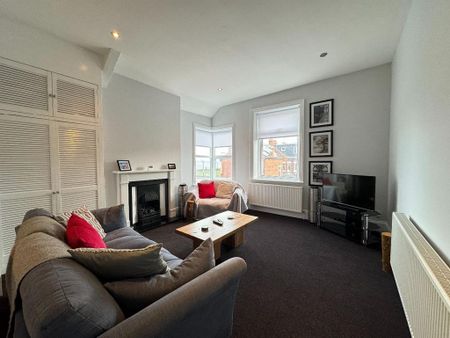 3 bedroom maisonette to rent - Photo 3