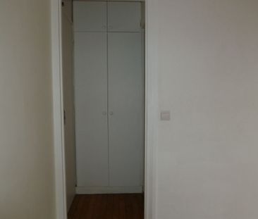 Location Appartement 1 pièce 15m² ISSY LES MOULINEAUX 92130 - Photo 2