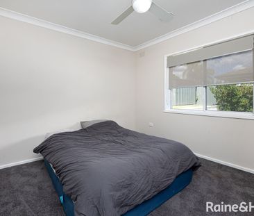 FANTASTIC FAY - Photo 3