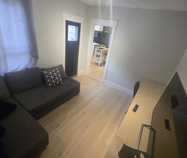 For Lease - 251 Silverthorn Avenue Unit# Main, Toronto, Ontario - Photo 5