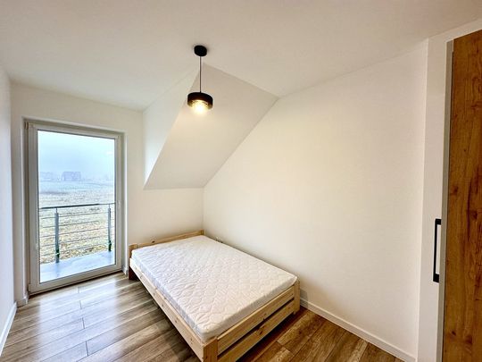 Jasionka – dom szeregowy z ogródkiem na wynajem - Zdjęcie 1