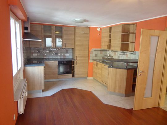 Location Appartement 2 pièces 55m² - Photo 1