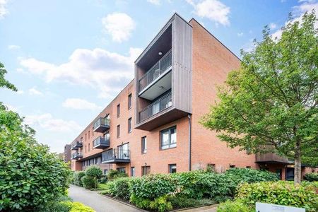 Meadowside, Kidbrooke, SE9 - Photo 2
