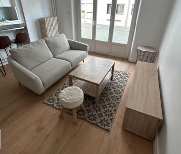 Location Appartement 2 pièces 49m² ANNEMASSE 74100 - Photo 3