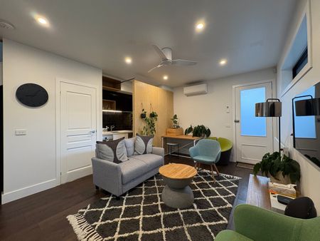 16 Victoria Crescent, Mont Albert VIC 3127 - Photo 5