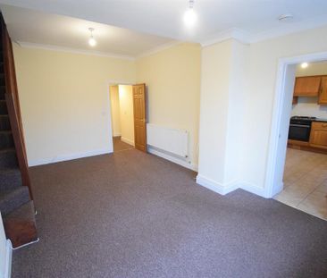 3 bedroom apartment to rent - Photo 1