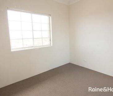 4 Bedroom In Kingsford! - Photo 5