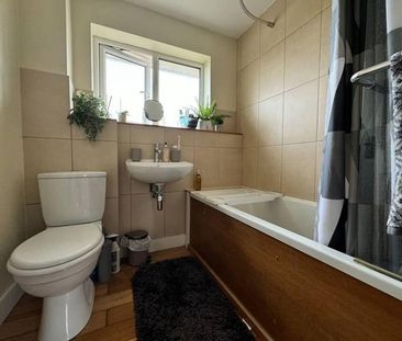 2 bedroom terraced house to rent - Photo 6