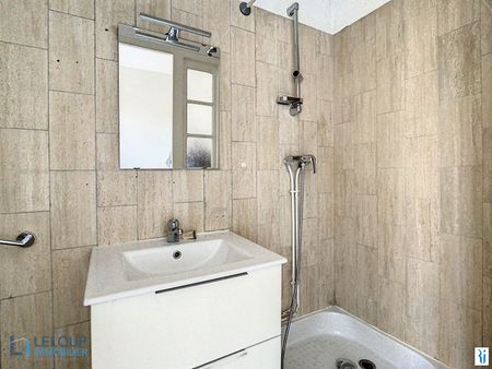 Location Appartement 1 pièce 16m² ROUEN 76000 - Photo 2