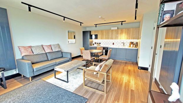 2 bedroom apartment to rent - Photo 1