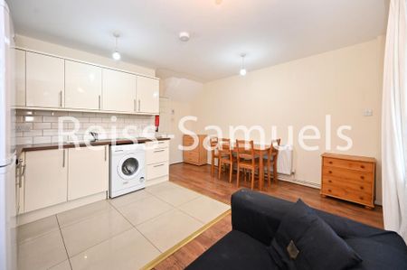 4 bedroom ground floor maisonette to rent - Photo 3