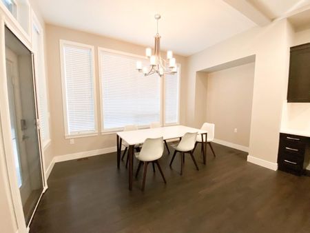 $3,700 / 4br – 3800ft2 – Stunning 4-bedroom & 3-bathroom house to rent (QK19) - Photo 2