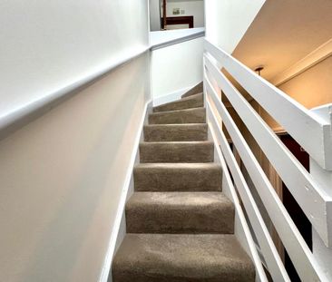 6 bedroom terraced house to rent - Photo 4