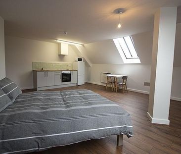 Studio to rent - Photo 4