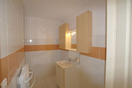 Location Appartement 4 pièces 60m² - Photo 3