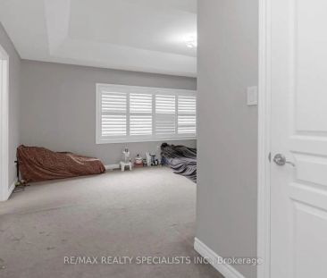 132 ALLEGRO DRIVE - Photo 1