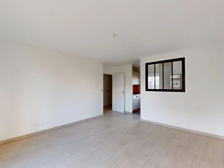 Location Appartement 3 pièces 64 m2 à Chartres - Photo 2