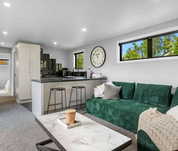 Lovely unit nestled on a tranquil lifestyle block - Photo 5