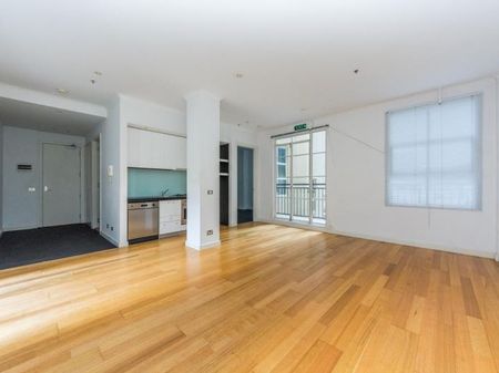 1104/422 Collins Street, Melbourne VIC 3000 - Apartment For Rent | Domain - Photo 2