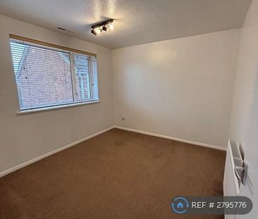 3 bedroom detached house to rent - Photo 4