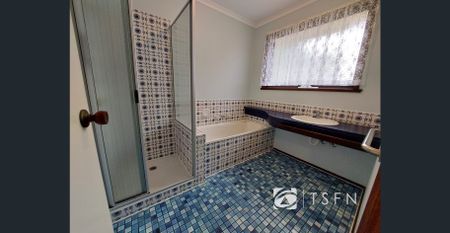 Lovely home in sought after Kangaroo Flat - Photo 5