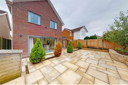 Peregrine Road, Leckhampton, Cheltenham - Photo 3