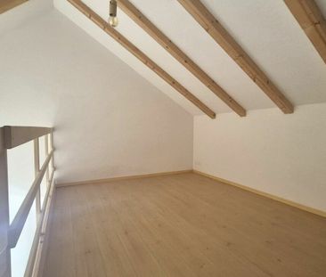 Atypical duplex studio – Charm and authenticity in Les Brenets - Photo 6